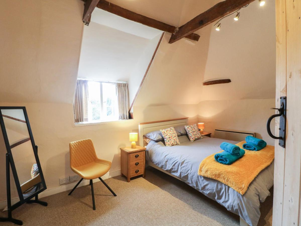 Kings Cottage แกรนแธม ภายนอก รูปภาพ